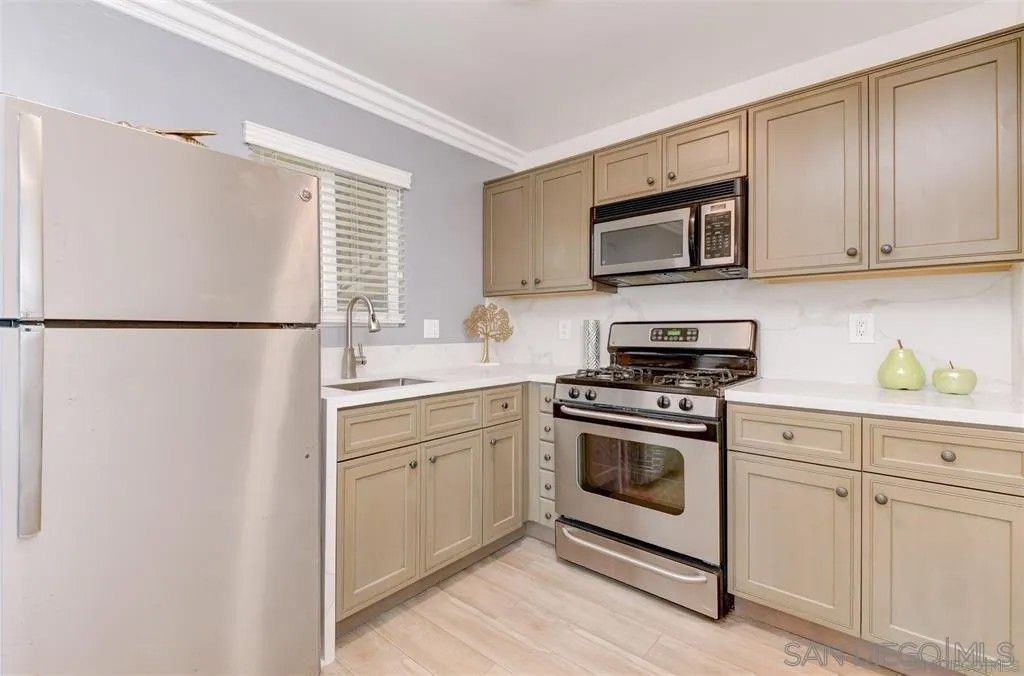 Photo of 194 Avenida Descanso #A, Oceanside, CA 92057 (MLS # 260013291)