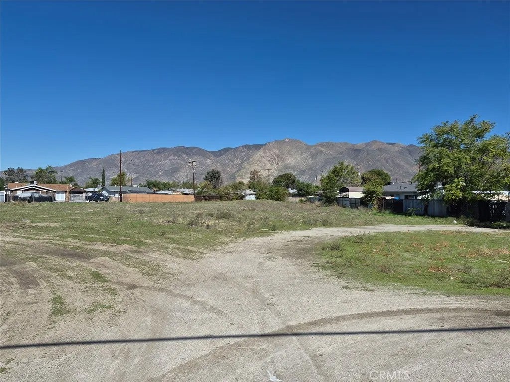 Photo of 565 E Main St, San Jacinto, CA 92583 (MLS # SW26232563)