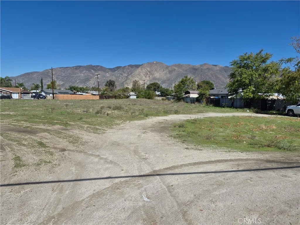 Photo of 565 E Main St, San Jacinto, CA 92583 (MLS # SW26232563)
