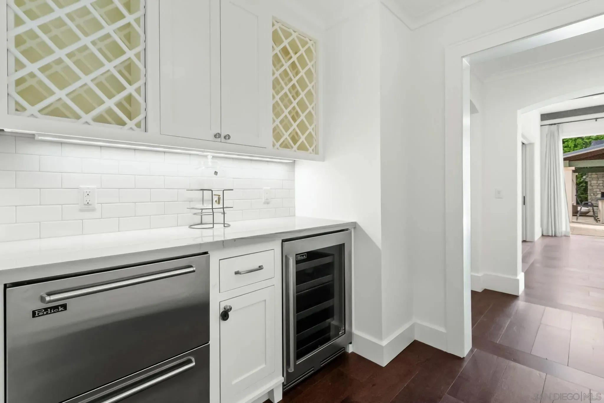 La Jolla, California 92037, United States, 6 Bedrooms Bedrooms, ,7 BathroomsBathrooms,Residential,Active,243065