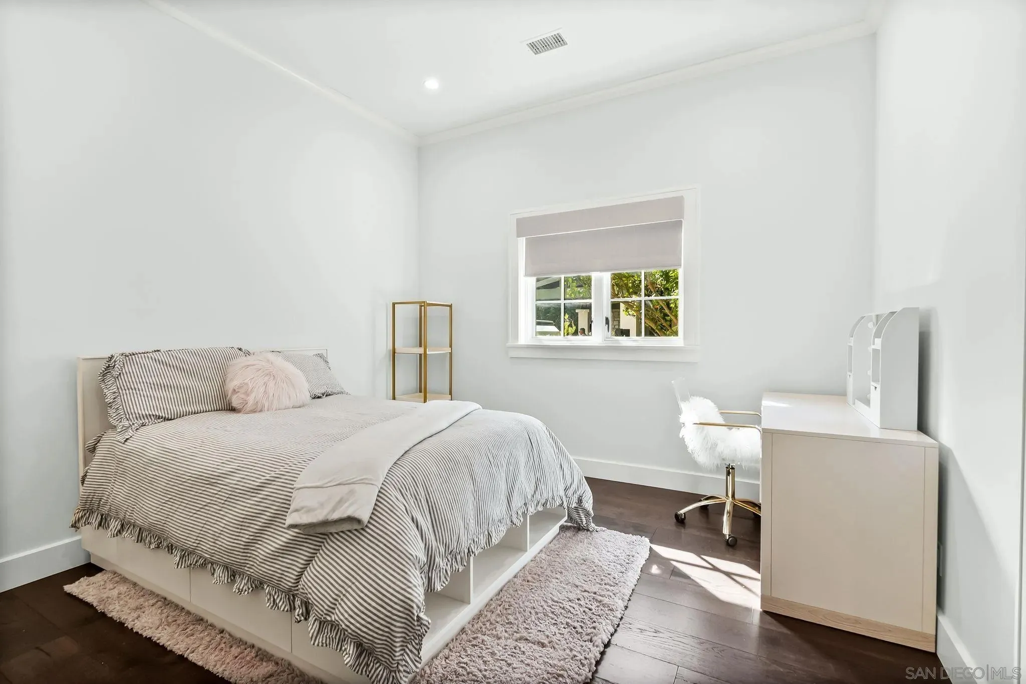 La Jolla, California 92037, United States, 6 Bedrooms Bedrooms, ,7 BathroomsBathrooms,Residential,Active,243065