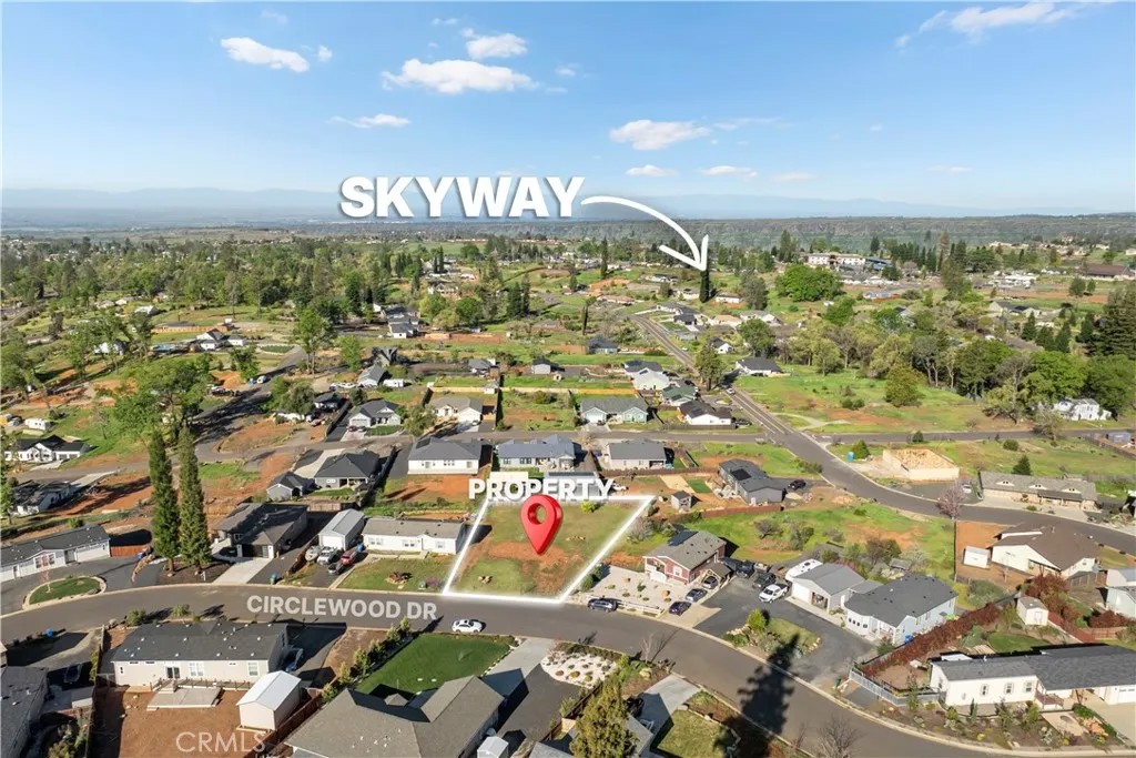 637 Circlewood