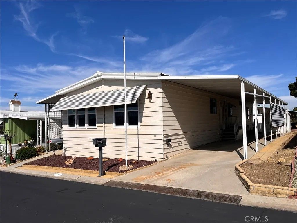 Photo of 3500 Buchanan St #117, Riverside, CA 92503 (MLS # IV26057138)