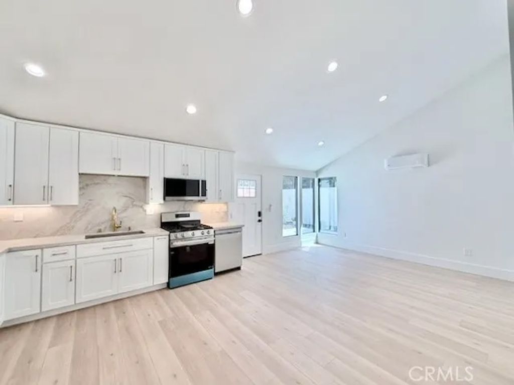 Photo of 3146 Bray Ln, Costa Mesa, CA 92626 (MLS # OC26080465)