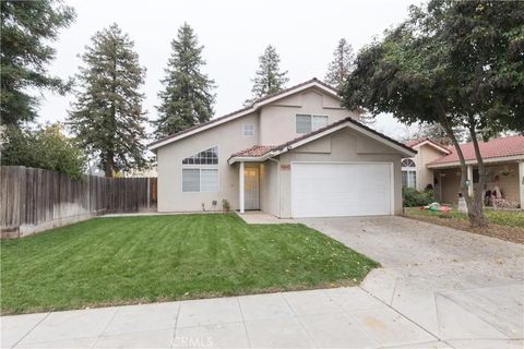 Photo of 5810 W Tenaya, Fresno, CA 93722 (MLS # FR25273433)