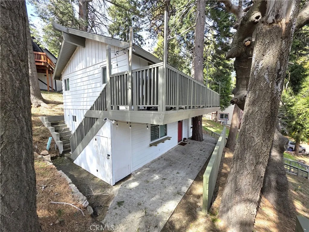 738 W Victoria Court