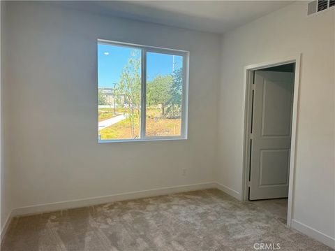 Tiny photo for 283 Lynx, Irvine, CA 92618 (MLS # OC25238079)