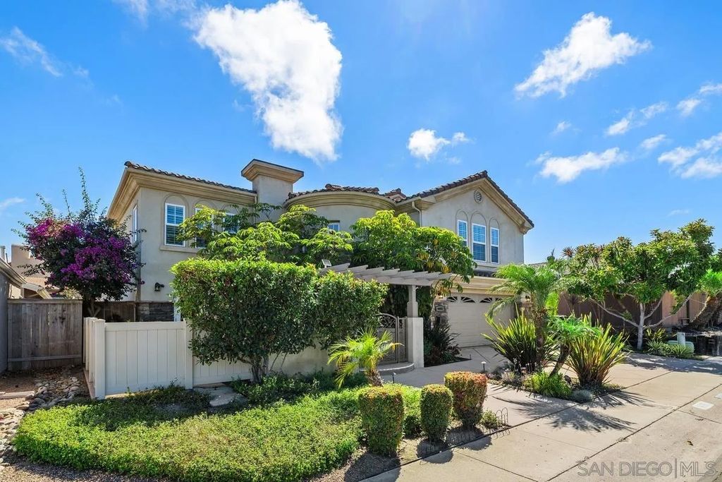 Photo of 4495 Cather Ave, San Diego, CA 92122 (MLS # 260010317)