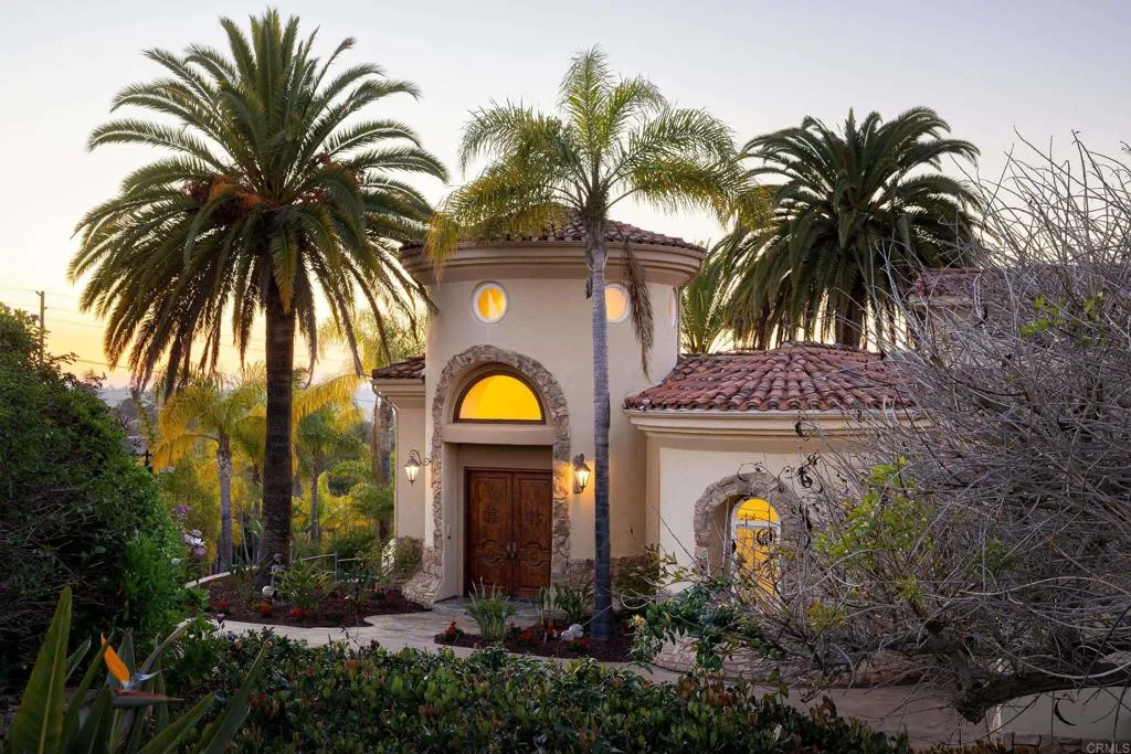 16110 Lakeview Drive