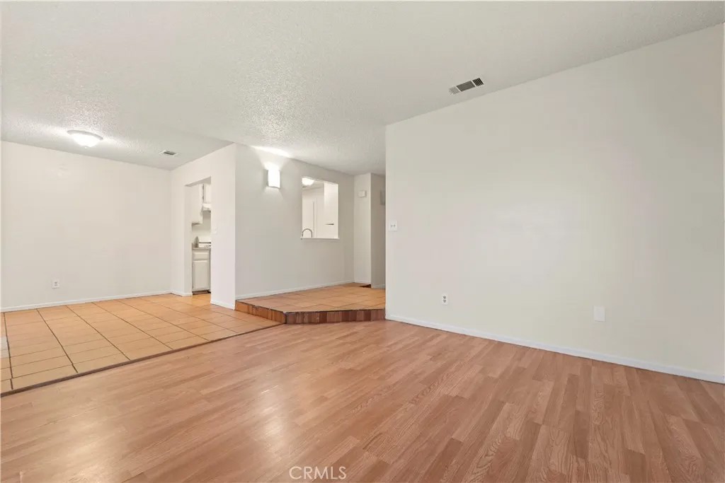 1071 May Lane