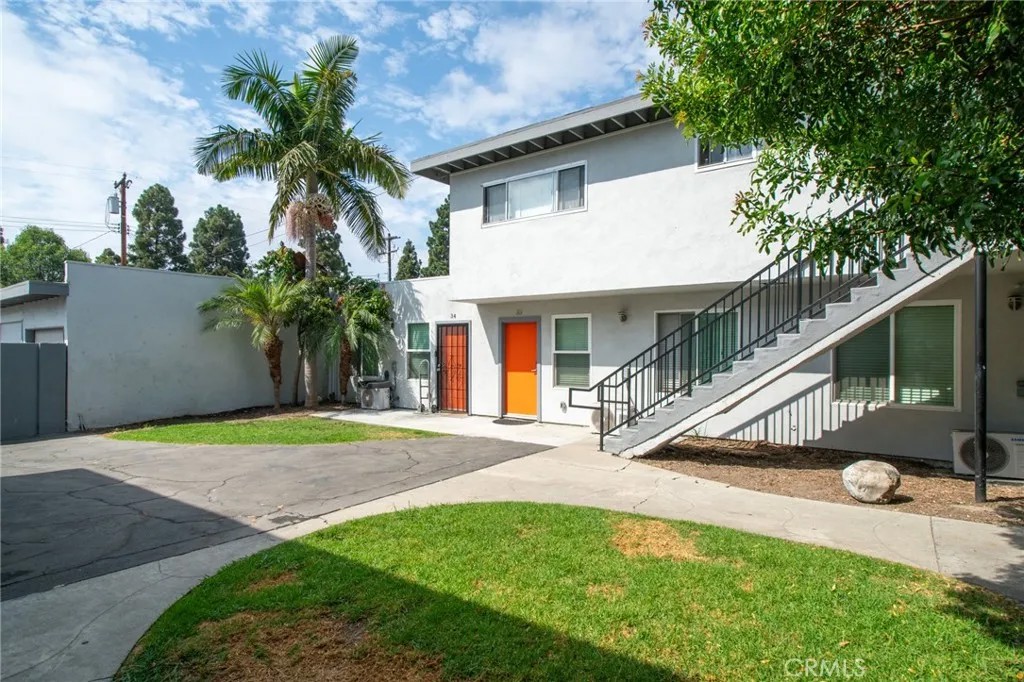 10442 Lampson Avenue