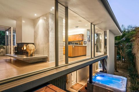 5622 Linda Rosa Ave La Jolla CA 92037