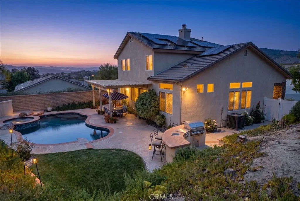 26445 Oakdale Canyon