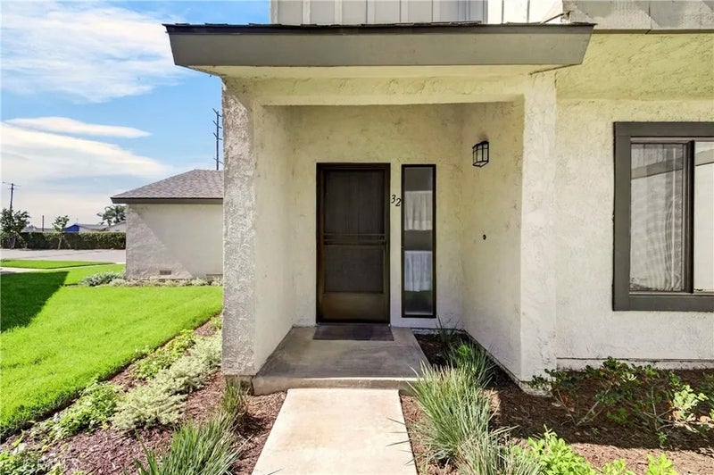 1455 W Cerritos Avenue 32