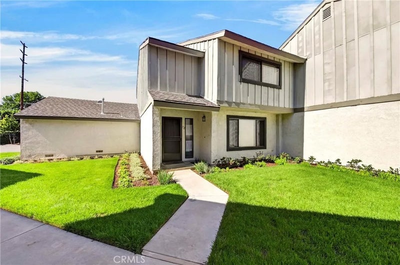 1455 W Cerritos Avenue 32