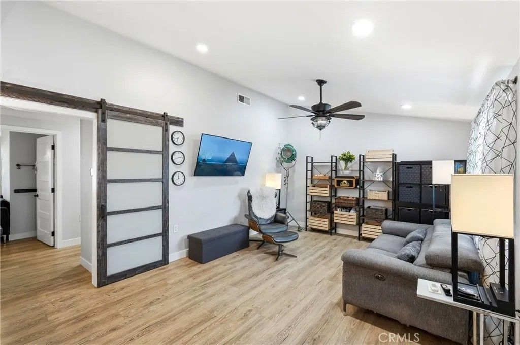 Photo of 19237 Avenue Of The Oaks #B, Newhall, CA 91321 (MLS # SR26070630)