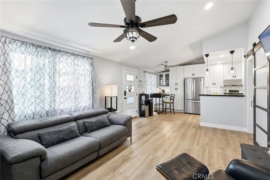 Photo of 19237 Avenue Of The Oaks #B, Newhall, CA 91321 (MLS # SR26070630)