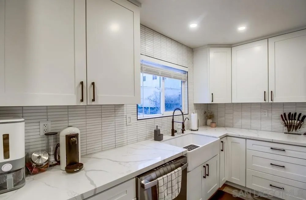 6964 Mount Vernon St