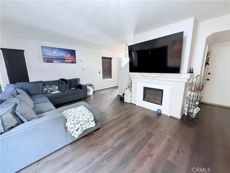 25323 Bayside