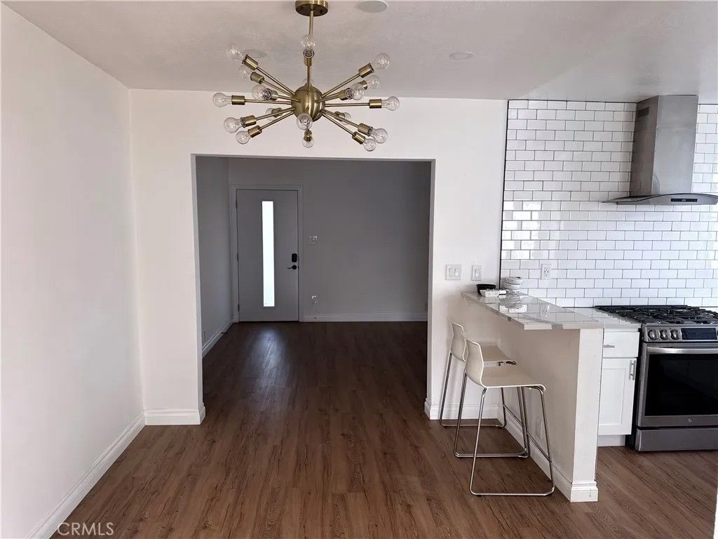 Photo of 826 E Elmwood Ave, Burbank, CA 91501 (MLS # OC26017136)