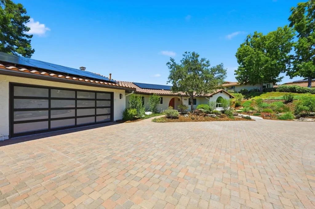 13216 Silver Saddle Lane