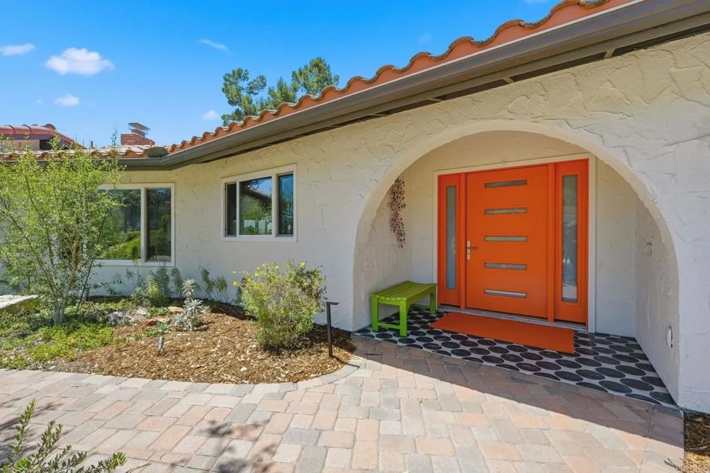 13216 Silver Saddle Lane