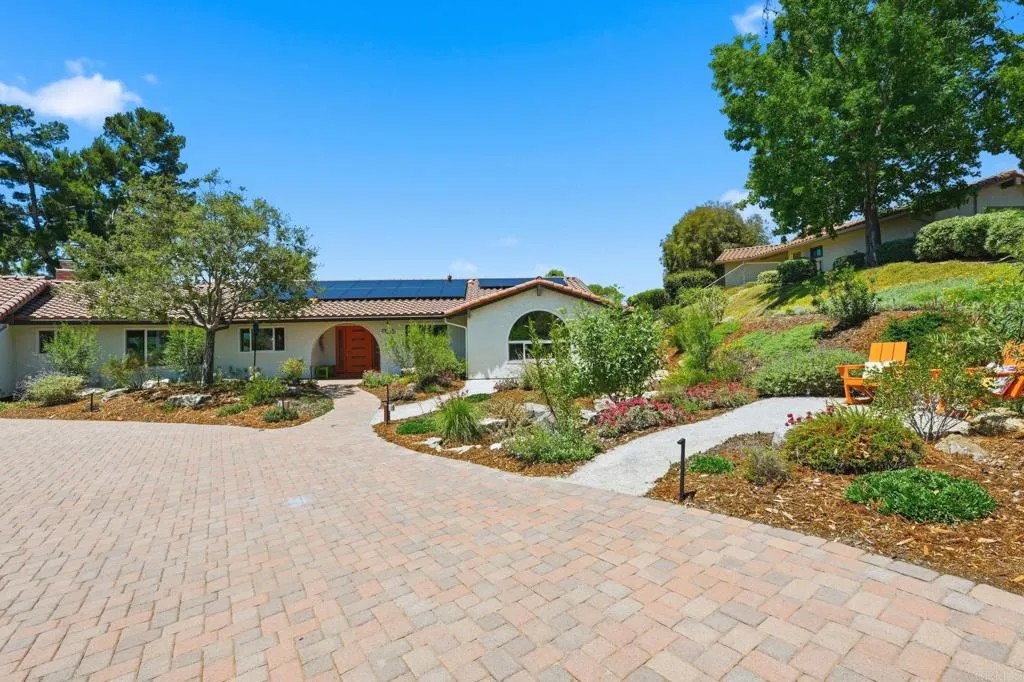 13216 Silver Saddle Lane