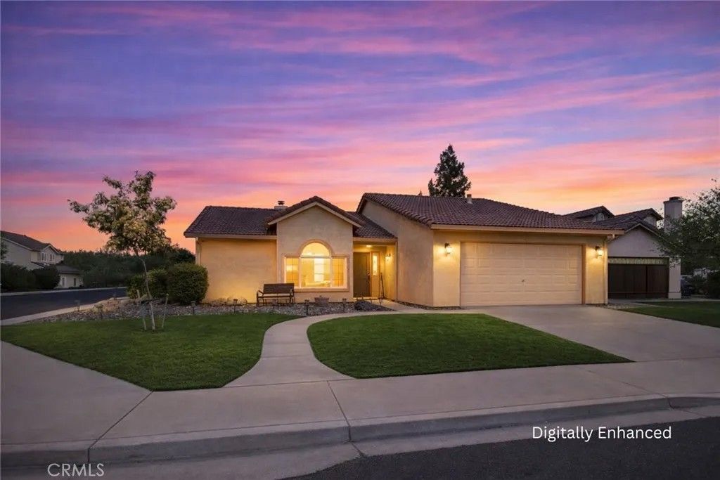 Photo of 2588 Foxwood Court, Oakdale, CA 95361 (MLS # FR26063066)