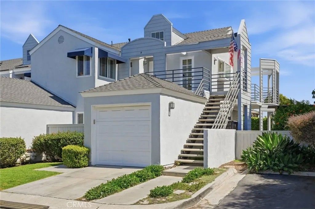 Photo of 24481 Lantern Hill #F, Dana Point, CA 92629 (MLS # OC26081516)
