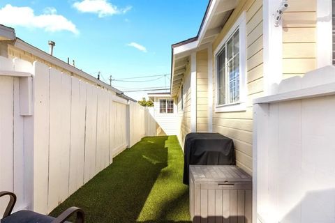 Tiny photo for 166 Ebony Avenue, Imperial Beach, CA 91932 (MLS # PTP2508303)