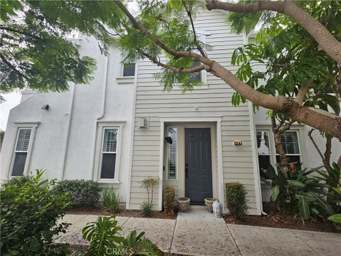 Photo of 785 Harbor Cliff Way #177, Oceanside, CA 92054 (MLS # OC26232150)