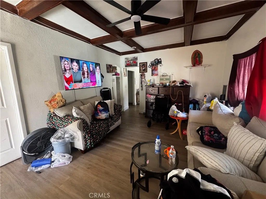 Photo of 281 E 48th Street, Los Angeles, CA 90011 (MLS # DW26072206)