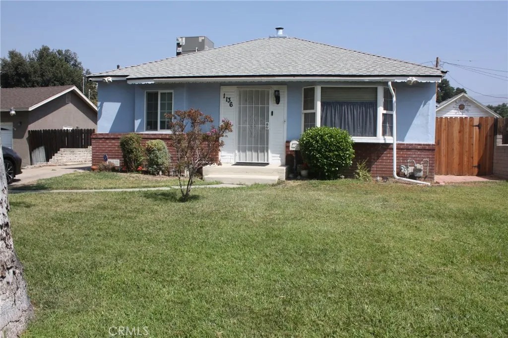 1136 W 26th Street