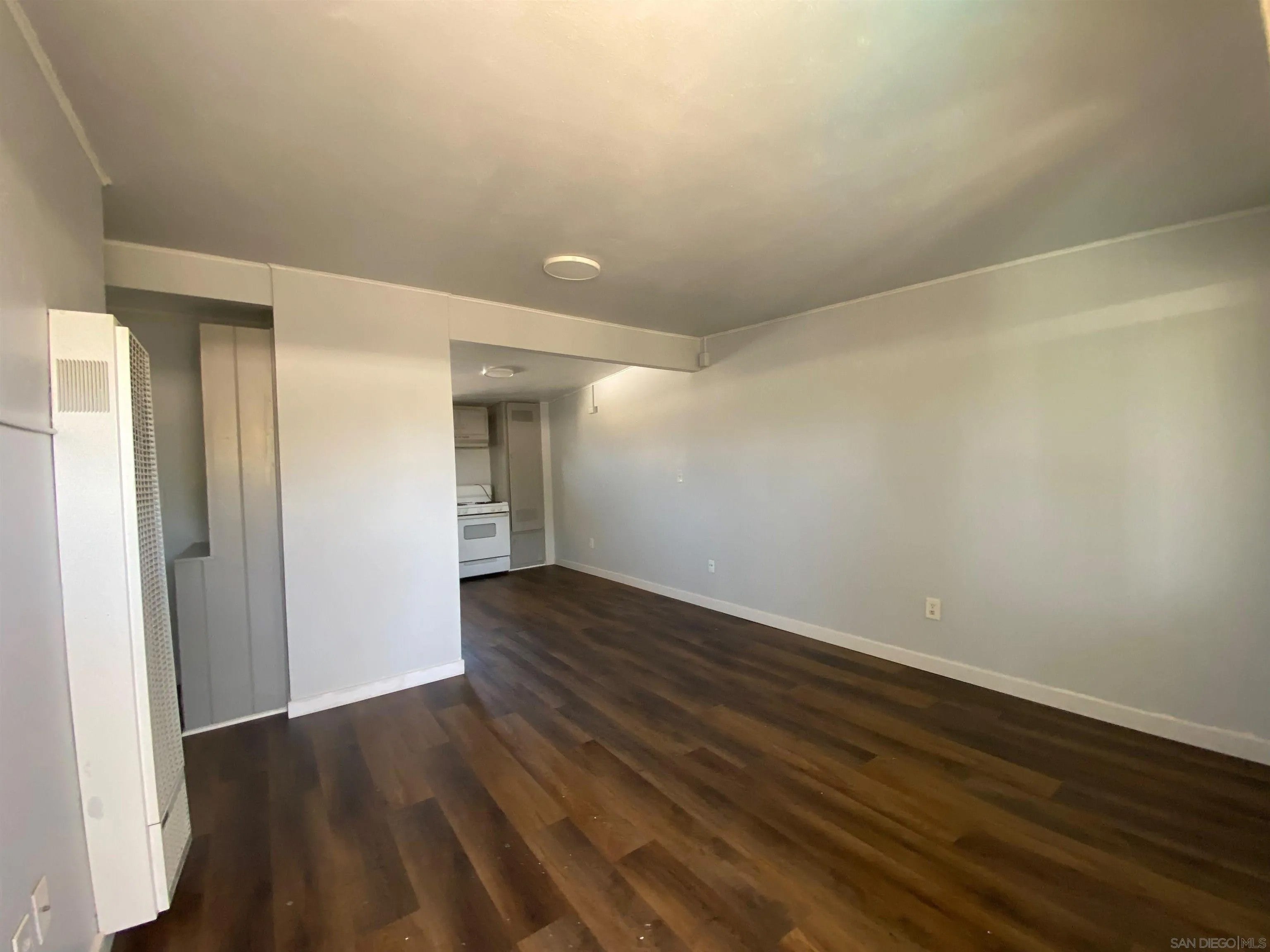 532 N 1st St I