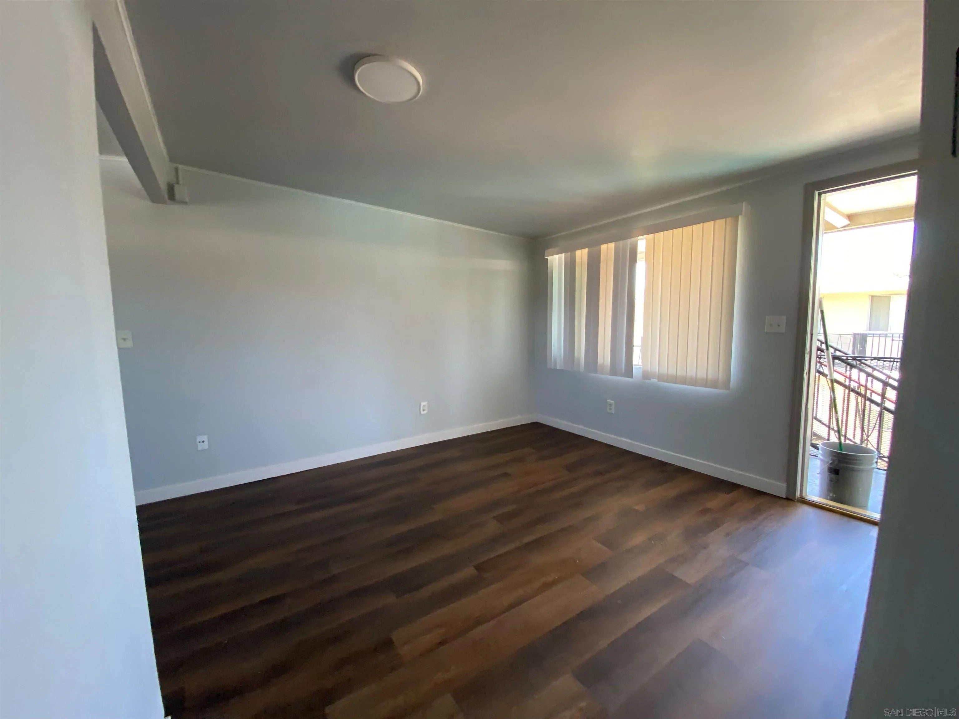 532 N 1st St I