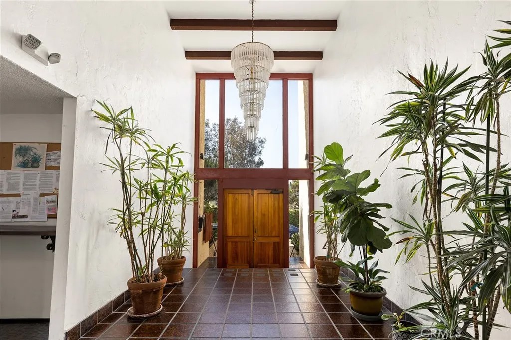 5875 Doverwood Drive 309