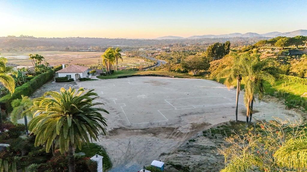 Photo of 5910 Ladys Secret Ct, Rancho Santa Fe, CA 92067 (MLS # 260007277)