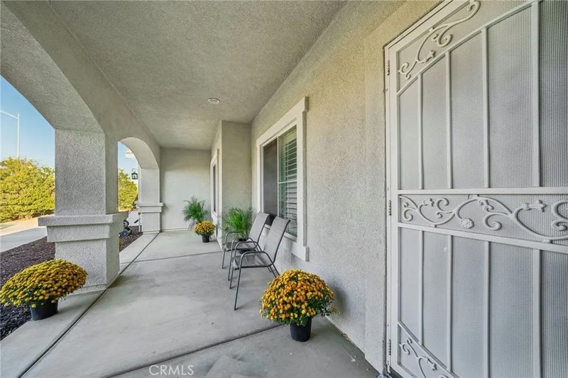 1410 Charles