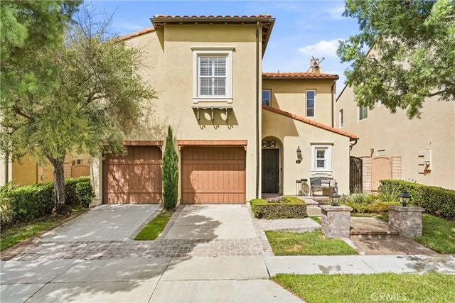 21 Waterspout, Irvine