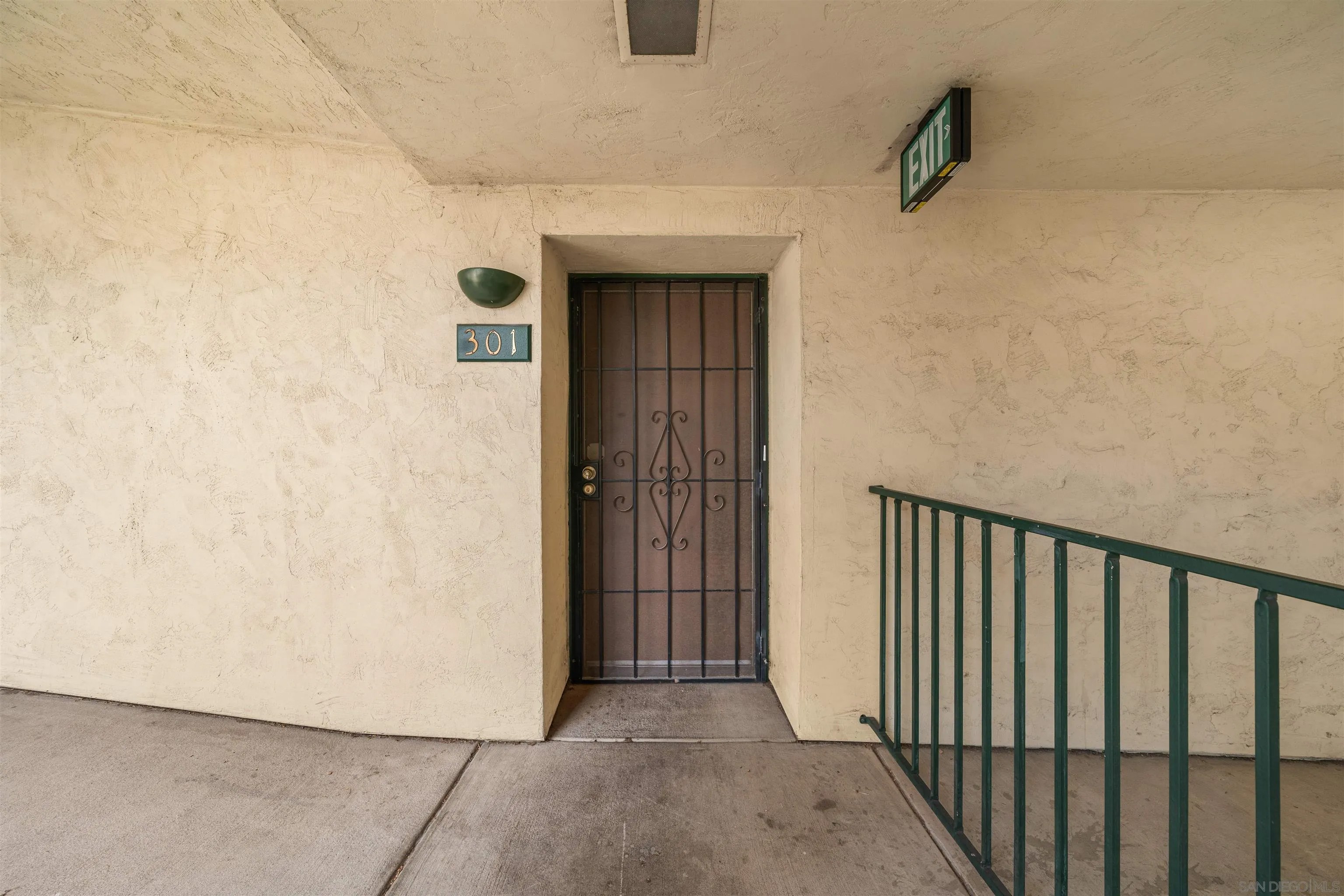 5885 El Cajon Blvd 301