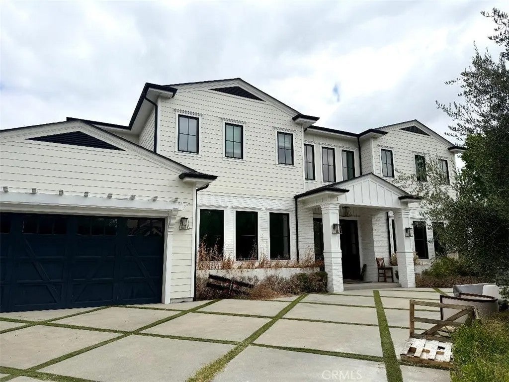 17405 Cumpston