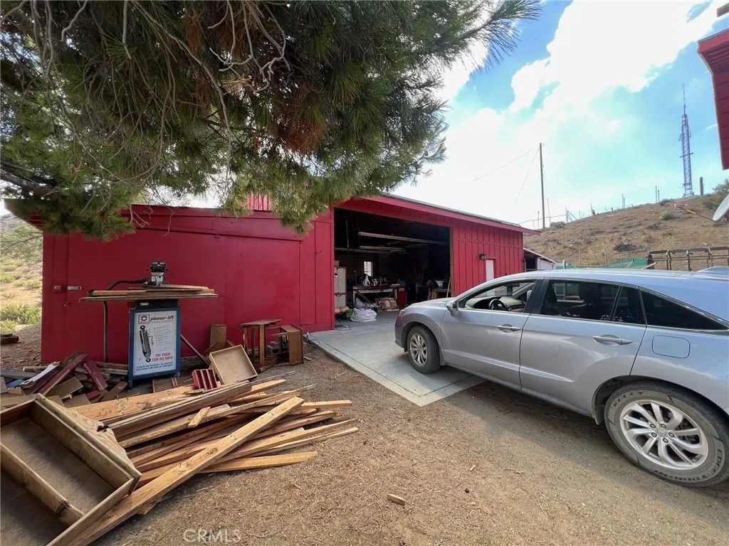 Photo of 6151 Hubbard Road, Acton, CA 93510 (MLS # BB25268931)
