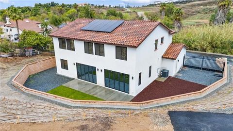 Tiny photo for 1993 Lyon Avenue, Riverside, CA 92503 (MLS # TR25251435)