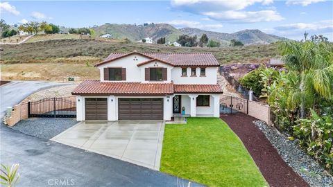 Tiny photo for 1993 Lyon Avenue, Riverside, CA 92503 (MLS # TR25251435)