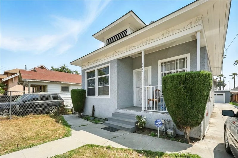 1600 E. 33rd St