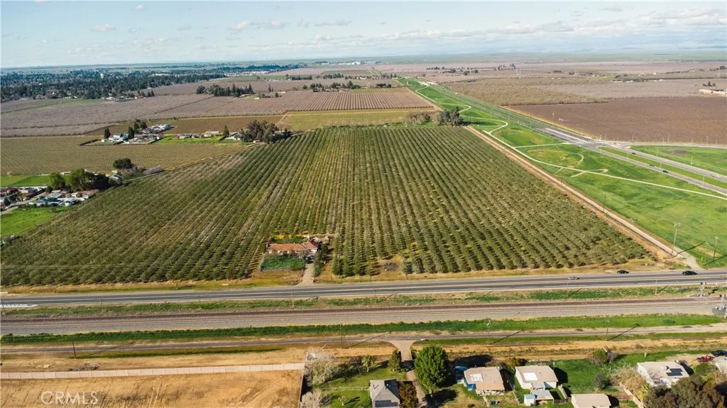 3370 E State Highway 140