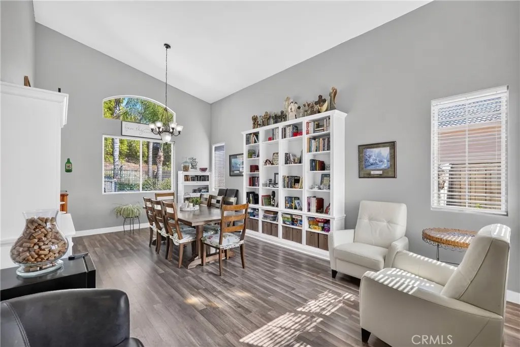 21062 Creekside