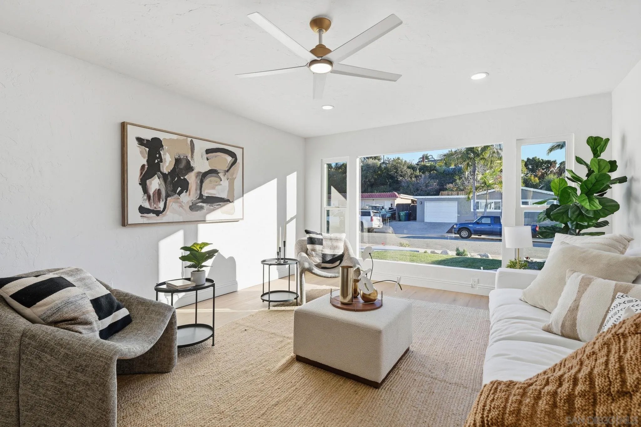 5424 Princess View Pl