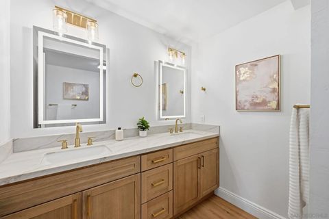 Tiny photo for 5424 Princess View Pl, San Diego, CA 92120 (MLS # 250045613)