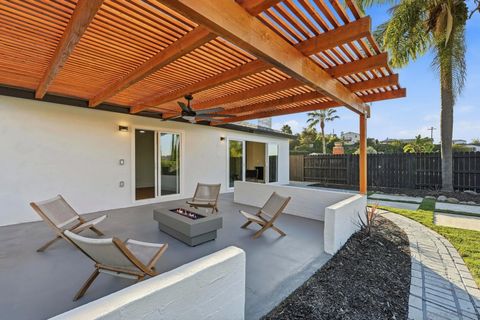 Tiny photo for 5424 Princess View Pl, San Diego, CA 92120 (MLS # 250045613)